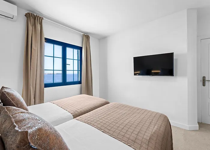 Lanzarote The One * Playa Blanca (Lanzarote)